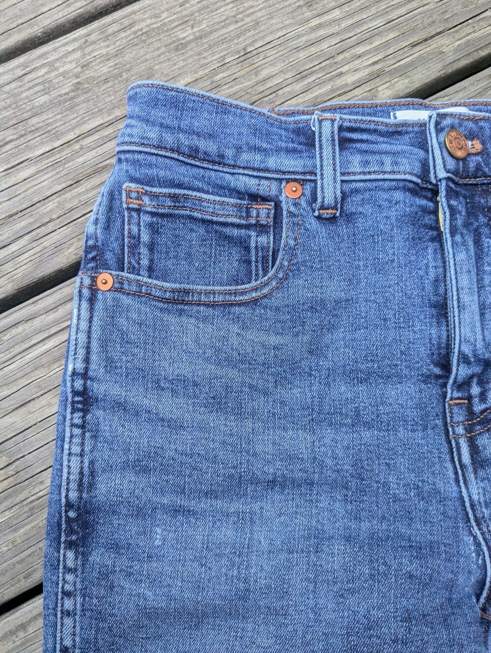 Women's Madewell Mid-rise Stovepipe Straight-Leg Jeans in Light Blue Size 27